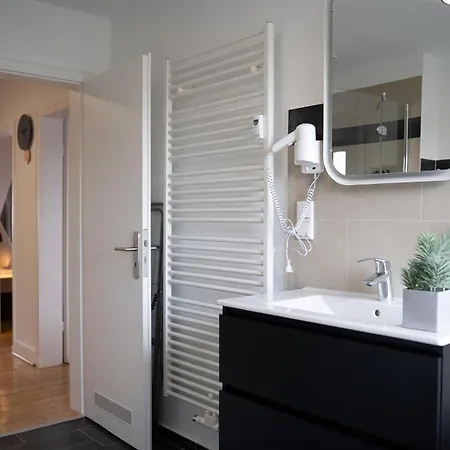 Junik * Oberhausen (North Rhine-Westphalia)