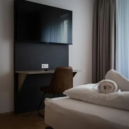 Junik Oberhausen Apartment *