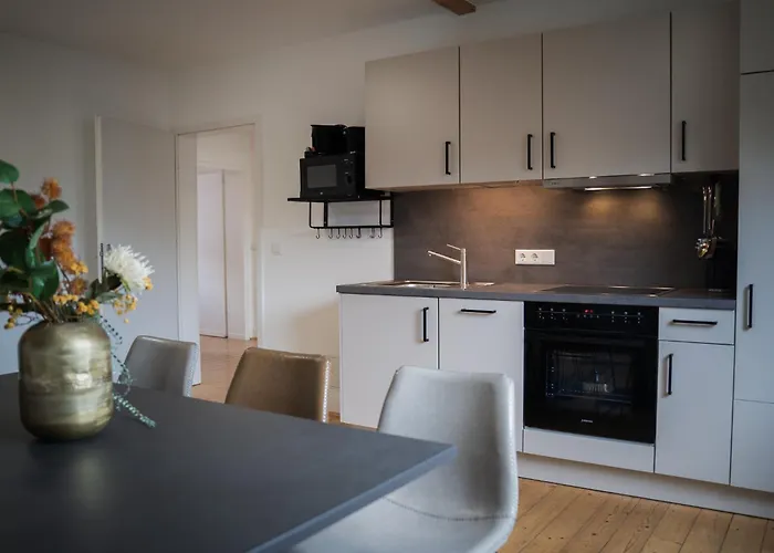 Junik * أوبيرهاوزين